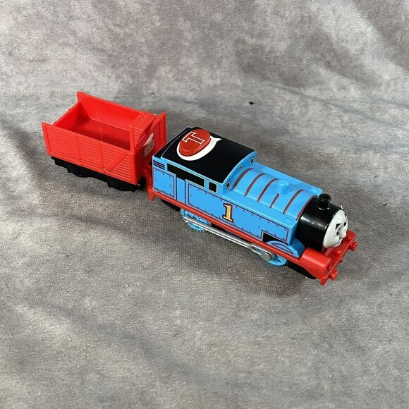 Thomas & Friends Motorized Trackmaster Lightup & Sounds Thomas 2019 Mattel - Picture 1 of 5